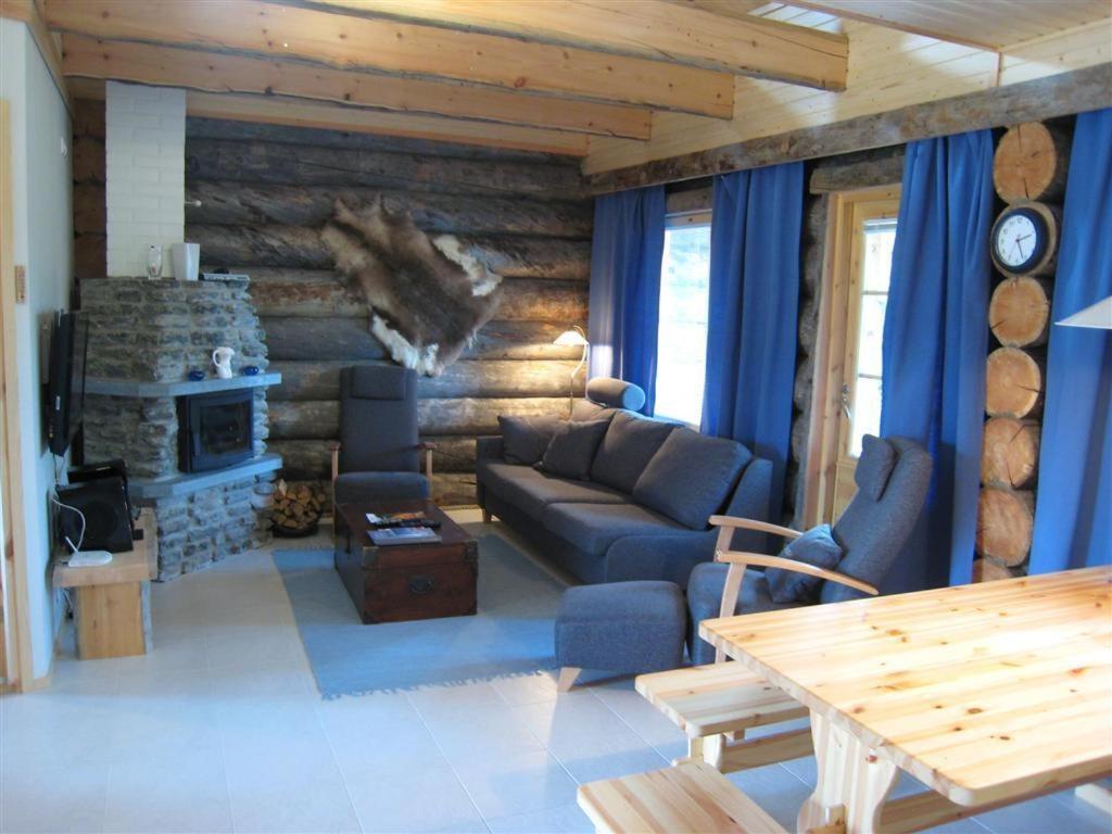 Lost Inn Cabins Akaslompolo Ruang foto